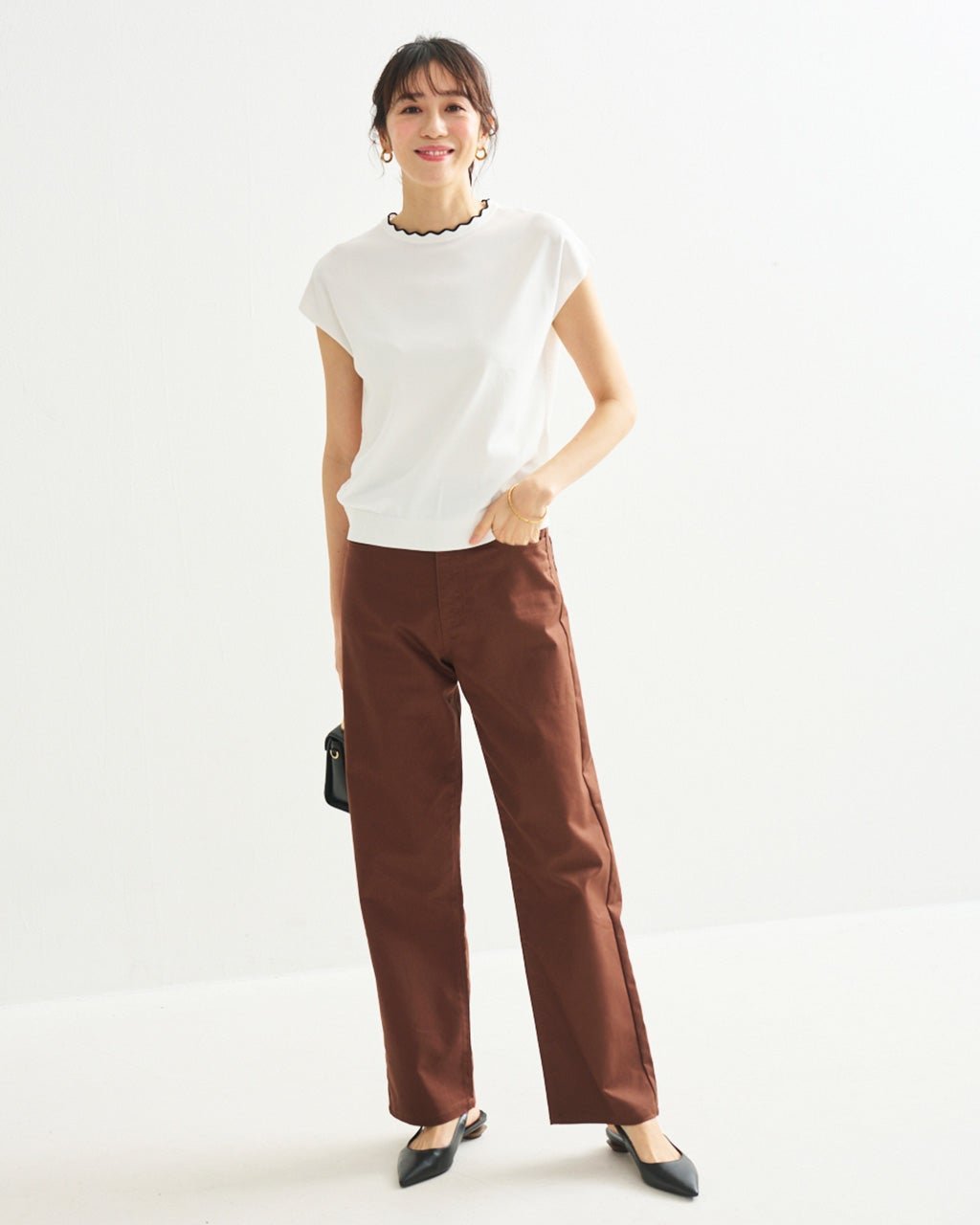 【ドゥクラッセ/DoCLASSE】のフォルムデニム・ストレート/68cm 人気、トレンドファッション・服の通販 founy(ファニー) 　ファッション　Fashion　レディースファッション　Fashion for Women　パンツ　Pants & Trousers　ストレート　Straight, Straight Cut　デニム　Denim, Jeans Material　フォルム　Silhouette, Form　 other-1|ID: prp329100004925899 ipo3291000000036963080