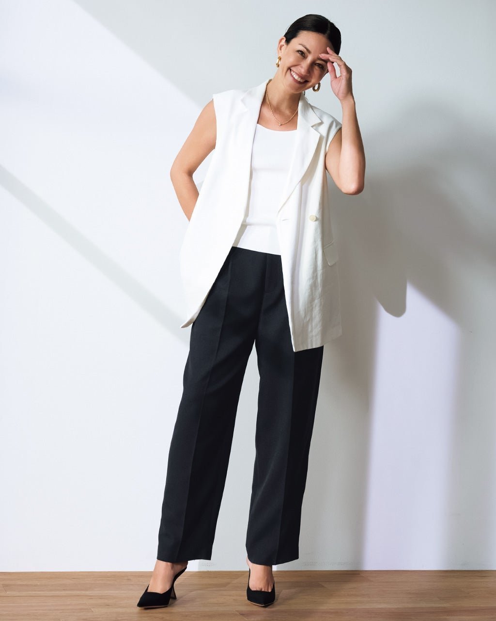 【ドゥクラッセ/DoCLASSE】のバルキーリネンタッチ・カーブテーパードパンツ インテリア・キッズ・メンズ・レディースファッション・服の通販 founy(ファニー) 　ファッション　Fashion　レディースファッション　Fashion for Women　パンツ　Pants & Trousers　スーツ　Suit, Formalwear　テーパード　Tapered, Tapered Pants　リネン　Linen, Linen Fabric　春　Spring　洗える　Machine Washable　ダークネイビー|ID: prp329100004925946 ipo3291000000036963211