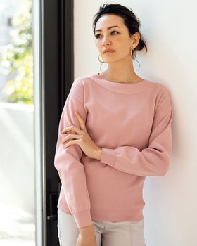 【ドゥクラッセ/DoCLASSE】 総針編み・ボートネックセーター人気、トレンドファッション・服の通販 founy(ファニー) ファッション Fashion レディースファッション Fashion for Women トップス・カットソー Cut & Sew Tops ニット Knit Tops & Sweaters なめらか Smooth, Silky Texture セーター Sweater, Knitwear デコルテ Décolleté, Neckline |ID:prp329100004925987