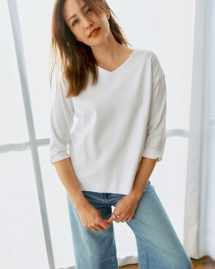 【ドゥクラッセ/DoCLASSE】のVネックN/7分袖・ドゥクラッセTシャツ インテリア・キッズ・メンズ・レディースファッション・服の通販 founy(ファニー) https://founy.com/ ファッション Fashion レディースファッション Fashion for Women トップス・カットソー Cut & Sew Tops シャツ・ブラウス・オフィスカジュアル Elegant Blouses & Button-Ups ロングTシャツ・Tシャツ Longline T-Shirts & Tees カットソー・ベーシックTシャツ Cut-and-Sewn Tops / Stretch Tees & Basics Vネックトップス V-Neck Tops / V-Cut Neckline Shirts カットソー Cut and Sewn Top クール Cool, Chic ショルダー Shoulder, Shoulder Strap ジャケット Jacket, Outerwear ダブル Double, Double-Breasted 定番 Standard, Basic Item なめらか Smooth, Silky Texture 人気 Popular, Best Seller フロント Front, Front Design ベーシック Basic, Essential ラベンダー Lavender リラックス Relax, Relaxed Fit 新作・新入荷 New Arrivals / New In エレガント 上品 Elegant ビジネス 仕事 通勤 Business / Work / Commuting |ID: prp329100004926028 ipo3291000000036963550