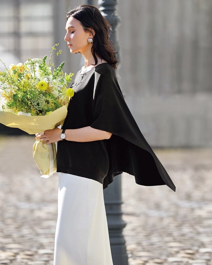 【ドゥクラッセ/DoCLASSE】の総針編み・バックマントプルオーバー インテリア・キッズ・メンズ・レディースファッション・服の通販 founy(ファニー) https://founy.com/ ファッション Fashion レディースファッション Fashion for Women トップス・カットソー Cut & Sew Tops カジュアルプルオーバー・ニットトップス Pullovers & Knit Tops / Casual Pullovers バッグ Bags セレモニー Ceremony ノースリーブ Sleeveless, No-Sleeve リュクス Luxury, Elegant, High-End, Chic 夏 Summer 春 Spring S/S・春夏 SS, Spring/Summer, Warm Season |ID: prp329100004926030 ipo3291000000037102218