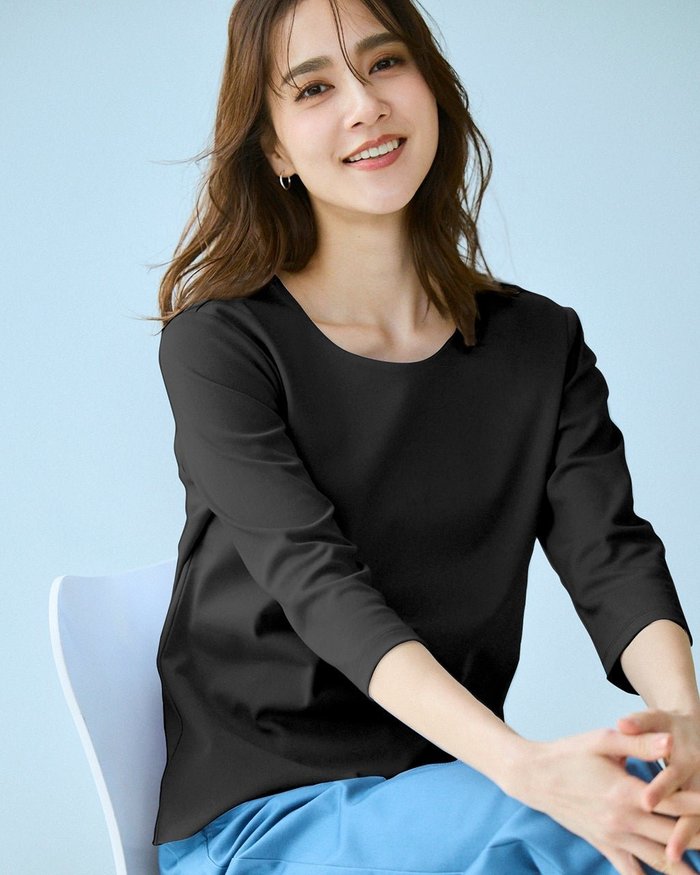 【ドゥクラッセ/DoCLASSE】のジュエルネックN/7分袖・ドゥクラッセTシャツ インテリア・キッズ・メンズ・レディースファッション・服の通販 founy(ファニー) https://founy.com/ ファッション Fashion レディースファッション Fashion for Women トップス・カットソー Cut & Sew Tops シャツ・ブラウス・オフィスカジュアル Elegant Blouses & Button-Ups ロングTシャツ・Tシャツ Longline T-Shirts & Tees カットソー・ベーシックTシャツ Cut-and-Sewn Tops / Stretch Tees & Basics カットソー Cut and Sewn Top ショルダー Shoulder, Shoulder Strap ジャケット Jacket, Outerwear ジュエル Jewel, Gemstone ダブル Double, Double-Breasted 定番 Standard, Basic Item なめらか Smooth, Silky Texture 人気 Popular, Best Seller フロント Front, Front Design ベーシック Basic, Essential ラベンダー Lavender リラックス Relax, Relaxed Fit 新作・新入荷 New Arrivals / New In エレガント 上品 Elegant ビジネス 仕事 通勤 Business / Work / Commuting |ID: prp329100004926032 ipo3291000000036963566