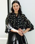 【ドゥクラッセ/DoCLASSE】のホースプリント・シフォンブラウス 人気、トレンドファッション・服の通販 founy(ファニー) ファッション Fashion レディースファッション Fashion for Women トップス・カットソー Cut & Sew Tops シャツ・ブラウス・オフィスカジュアル Elegant Blouses & Button-Ups ギャザー Gathered, Ruffled プリント Print, Printed Pattern モダン Modern, Contemporary リボン Ribbon, Bow 夏 Summer 春 Spring S/S・春夏 SS, Spring/Summer, Warm Season thumbnail ブラックパターン|ID: prp329100004926063 ipo3291000000036963702