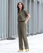 【ドゥクラッセ/DoCLASSE】のバックサテンジョーゼット・ワイドパンツ チャコール|ID: prp329100004926138 ipo3291000000037032095