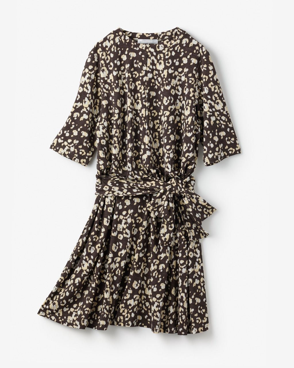 【ドゥクラッセ/DoCLASSE】のUVスラブ・フレアチュニック/5分袖 インテリア・キッズ・メンズ・レディースファッション・服の通販 founy(ファニー) 　ファッション　Fashion　レディースファッション　Fashion for Women　トップス・カットソー　Cut & Sew Tops　新作・新入荷　New Arrivals / New In　カットソー　Cut and Sewn Top　シンプル　Simple, Minimal　スカーフ　Scarf, Neckwear　チュニック　Tunic, Long Top　フレア　Flare, Flared　夏　Summer　旅行　Travel　レオパード|ID: prp329100004926140 ipo3291000000036964095