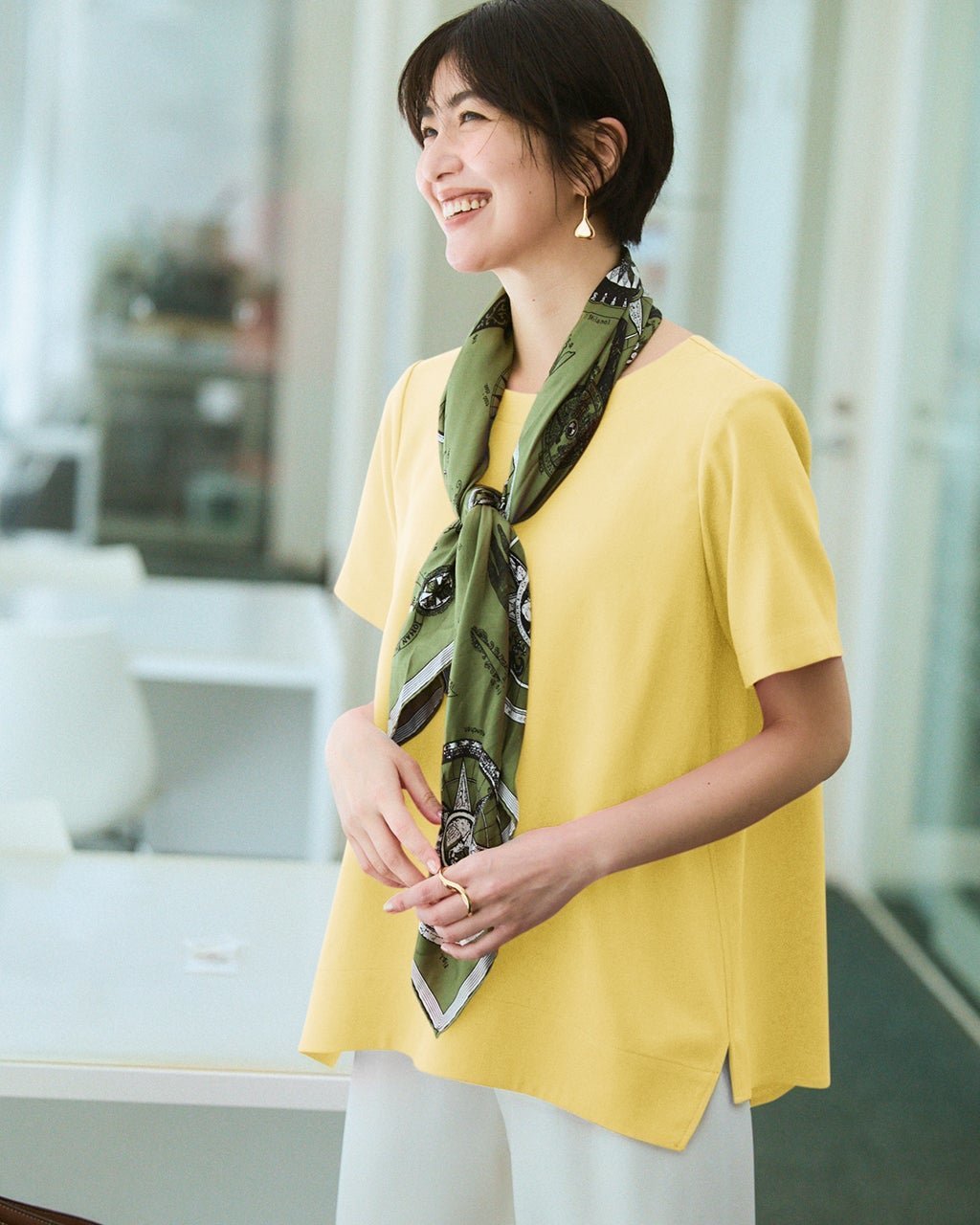 【ドゥクラッセ/DoCLASSE】のリネン混ストレッチ・Tブラウス インテリア・キッズ・メンズ・レディースファッション・服の通販 founy(ファニー) 　ファッション　Fashion　レディースファッション　Fashion for Women　トップス・カットソー　Cut & Sew Tops　シャツ・ブラウス・オフィスカジュアル　Elegant Blouses & Button-Ups　新作・新入荷　New Arrivals / New In　シンプル　Simple, Minimal　ストレッチ　Stretch, Stretchy Fabric　リネン　Linen, Linen Fabric　イエロー|ID: prp329100004926147 ipo3291000000036964138