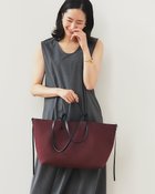 【ドゥクラッセ/DoCLASSE】のウルトラライト・2WAYバッグ 人気、トレンドファッション・服の通販 founy(ファニー) ファッション Fashion レディースファッション Fashion for Women バッグ Bags レイングッズ・傘・晴雨兼用傘 Umbrellas & Rain Gear スマホ Smartphone, Mobile Device 台形 A-Line, Trapezoid Shape バランス Balance, Style Balance フォルム Silhouette, Form ポケット Pocket, Pocket Detail 日傘 Parasol, UV Umbrella リボン Ribbon, Bow 旅行 Travel エレガント 上品 Elegant ビジネス 仕事 通勤 Business / Work / Commuting thumbnail バーガンディー|ID: prp329100004931607 ipo3291000000037015035