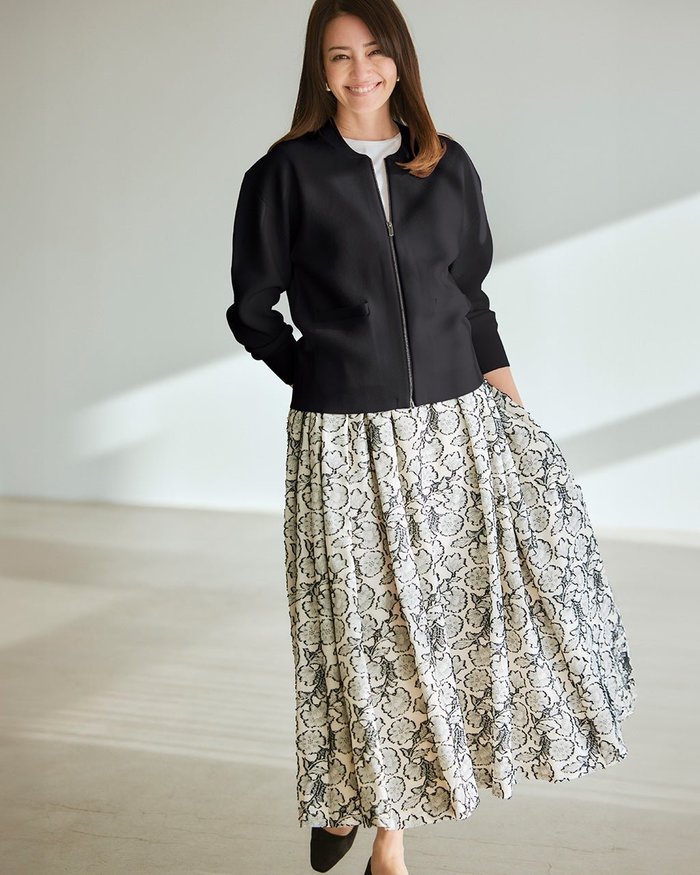 【ドゥクラッセ/DoCLASSE】のボタニカルジャカード・フレアスカート インテリア・キッズ・メンズ・レディースファッション・服の通販 founy(ファニー) https://founy.com/ ファッション Fashion レディースファッション Fashion for Women スカート Skirts Aライン・フレアスカート A-Line & Flared Skirts ジャカード／ジャガード Jacquard, Woven Pattern フレア Flare, Flared ボタニカル Botanical, Floral Pattern |ID: prp329100004931687 ipo3291000000037093831