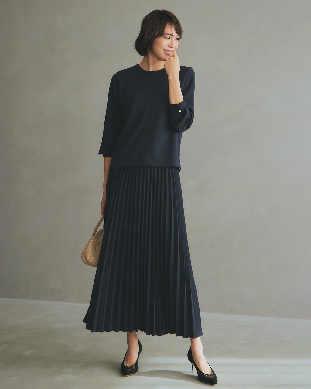 【ドゥクラッセ/DoCLASSE】のカットジョーゼット・細プリーツスカート インテリア・キッズ・メンズ・レディースファッション・服の通販 founy(ファニー) 　ファッション　Fashion　レディースファッション　Fashion for Women　スカート　Skirts　プリーツスカート / 上品フェミニンスタイル　Pleated Skirts　エレガント 上品　Elegant　シルク　Silk, 100% Silk　ジョーゼット　Georgette, Semi-Sheer Fabric　ストレッチ　Stretch, Stretchy Fabric　セットアップ　Set-Up, Coordinated Outfit　プリーツ　Pleats, Pleated　ミッドナイトブルー|ID: prp329100004931717 ipo3291000000037015714