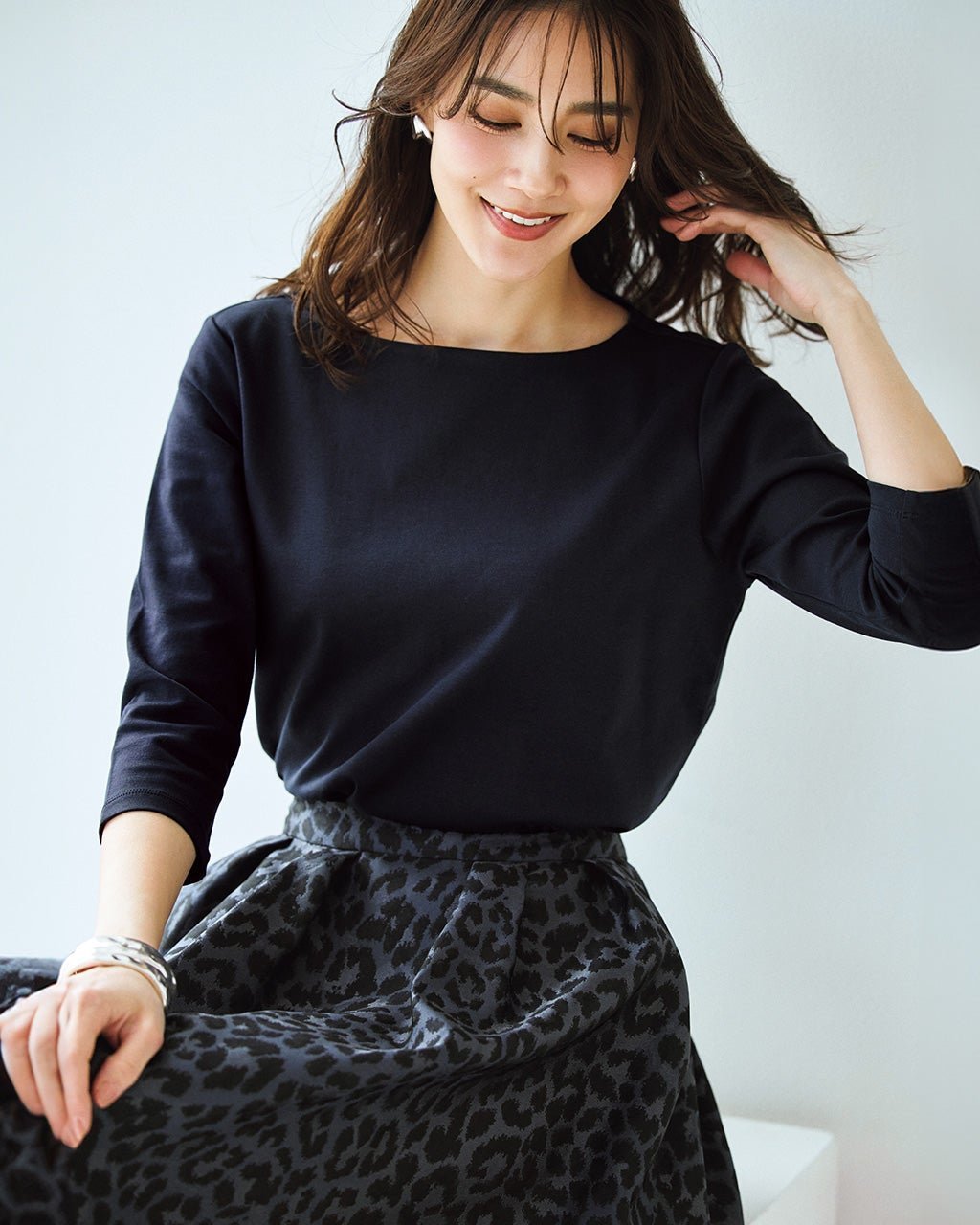 【ドゥクラッセ/DoCLASSE】のボートネックN/7分袖・ドゥクラッセTシャツ インテリア・キッズ・メンズ・レディースファッション・服の通販 founy(ファニー) 　ファッション　Fashion　レディースファッション　Fashion for Women　トップス・カットソー　Cut & Sew Tops　シャツ・ブラウス・オフィスカジュアル　Elegant Blouses & Button-Ups　ロングTシャツ・Tシャツ　Longline T-Shirts & Tees　カットソー・ベーシックTシャツ　Cut-and-Sewn Tops / Stretch Tees & Basics　カットソー　Cut and Sewn Top　ショルダー　Shoulder, Shoulder Strap　ジャケット　Jacket, Outerwear　ダブル　Double, Double-Breasted　定番　Standard, Basic Item　なめらか　Smooth, Silky Texture　人気　Popular, Best Seller　フロント　Front, Front Design　ベーシック　Basic, Essential　ラベンダー　Lavender　リラックス　Relax, Relaxed Fit　新作・新入荷　New Arrivals / New In　エレガント 上品　Elegant　ビジネス 仕事 通勤　Business / Work / Commuting　ミッドナイトブルー|ID: prp329100004931780 ipo3291000000037016030