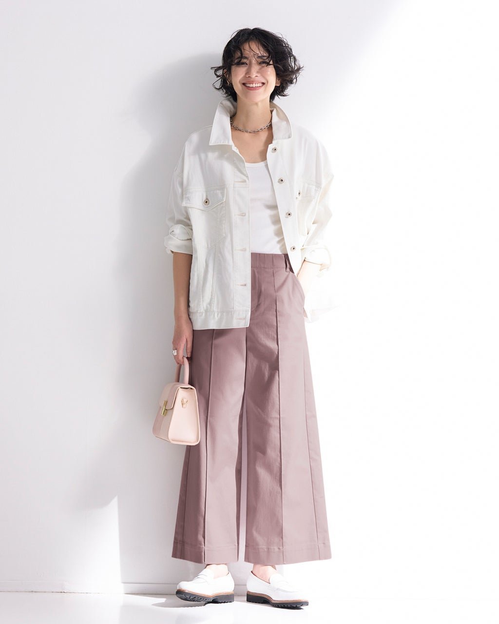 【ドゥクラッセ/DoCLASSE】のミラクルストレッチ・ピンタックワイド64cm インテリア・キッズ・メンズ・レディースファッション・服の通販 founy(ファニー) 　ファッション　Fashion　レディースファッション　Fashion for Women　パンツ　Pants & Trousers　おすすめ　Recommended / Our Picks　バランス　Balance, Style Balance　フロント　Front, Front Design　ワイド　Wide, Wide Fit　ダスティーピンク|ID: prp329100004932677 ipo3291000000037023369