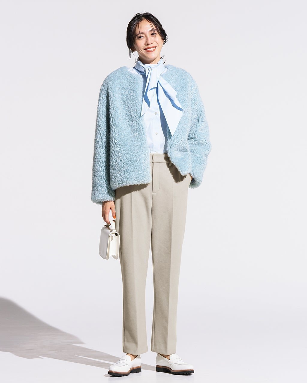 【ドゥクラッセ/DoCLASSE】のウォームストレッチ・スティックパンツ インテリア・キッズ・メンズ・レディースファッション・服の通販 founy(ファニー) 　ファッション　Fashion　レディースファッション　Fashion for Women　パンツ　Pants & Trousers　カッティング　Cutting Detail　カットソー　Cut and Sewn Top　ストレッチ　Stretch, Stretchy Fabric　テーパード　Tapered, Tapered Pants　ループ　Loop, Loop Knit　エレガント 上品　Elegant　ビジネス 仕事 通勤　Business / Work / Commuting　ストーン|ID: prp329100004932688 ipo3291000000037023508