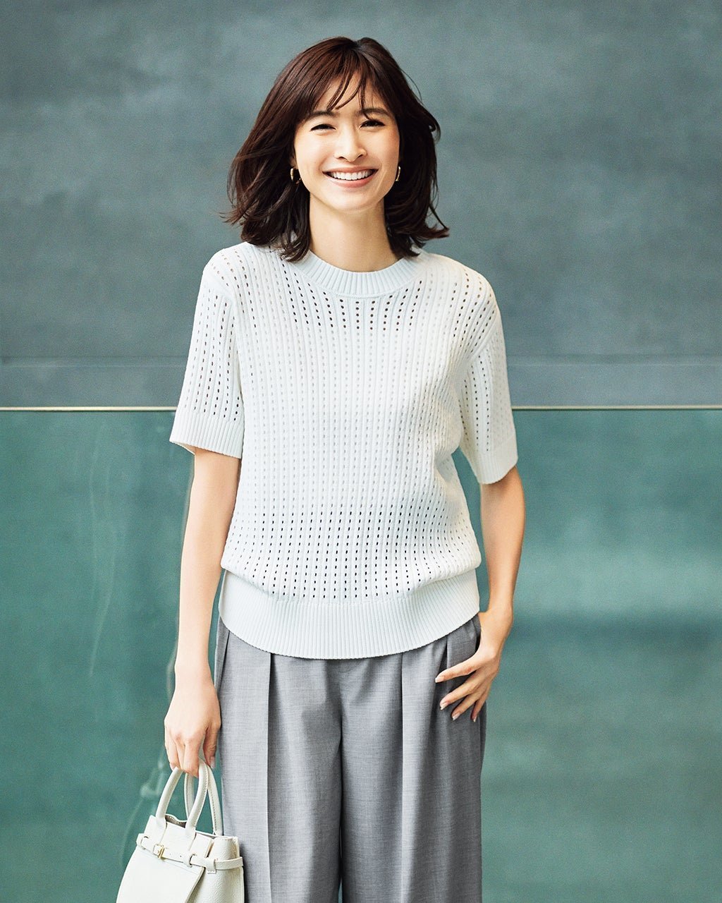 【ドゥクラッセ/DoCLASSE】の透かし編み・ボクシーニット インテリア・キッズ・メンズ・レディースファッション・服の通販 founy(ファニー) 　ファッション　Fashion　レディースファッション　Fashion for Women　トップス・カットソー　Cut & Sew Tops　ニット　Knit Tops & Sweaters　おすすめ　Recommended / Our Picks　コンパクト　Compact, Small Size　サマー　Summer, Summer Style　セーター　Sweater, Knitwear　フォルム　Silhouette, Form　今季　This Season, Current Season　透かし　Cut-Out, Lacework　ホワイト|ID: prp329100004932697 ipo3291000000037023620