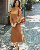 【ドゥクラッセ/DoCLASSE】のジョーゼット・ウエストタックワンピベルト付 キャメル|ID: prp329100004934003 ipo3291000000037256579