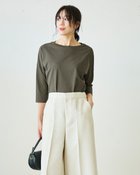 【ドゥクラッセ/DoCLASSE】の高密度シルコットン・7分袖Tシャツ/63cm丈 人気、トレンドファッション・服の通販 founy(ファニー) ファッション Fashion レディースファッション Fashion for Women トップス・カットソー Cut & Sew Tops シャツ・ブラウス・オフィスカジュアル Elegant Blouses & Button-Ups ロングTシャツ・Tシャツ Longline T-Shirts & Tees カットソー・ベーシックTシャツ Cut-and-Sewn Tops / Stretch Tees & Basics おすすめ Recommended / Our Picks なめらか Smooth, Silky Texture カットソー Cut and Sewn Top シルケット Silket, Silky Cotton シンプル Simple, Minimal フォルム Silhouette, Form ワイド Wide, Wide Fit thumbnail カーキ|ID: prp329100004934005 ipo3291000000037032392