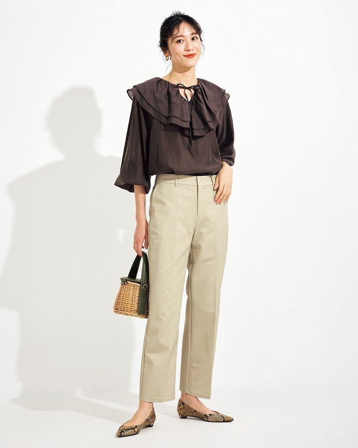 【ドゥクラッセ/DoCLASSE】の二重織コットンストレッチ・ストレート/68cm インテリア・キッズ・メンズ・レディースファッション・服の通販 founy(ファニー) https://founy.com/ ファッション Fashion レディースファッション Fashion for Women パンツ Pants & Trousers ストレッチ Stretch, Stretchy Fabric ストレート Straight, Straight Cut センター Center, Center Line ポケット Pocket, Pocket Detail ループ Loop, Loop Knit |ID: prp329100004934020 ipo3291000000037032451