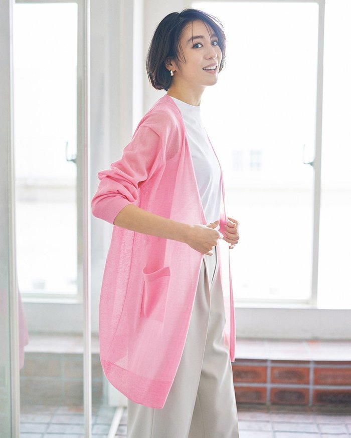 【ドゥクラッセ/DoCLASSE】の麻混スパークリングニット・着流しカーディガン インテリア・キッズ・メンズ・レディースファッション・服の通販 founy(ファニー) https://founy.com/ ファッション Fashion レディースファッション Fashion for Women トップス・カットソー Cut & Sew Tops ニット Knit Tops & Sweaters カーディガン・羽織り Layered Style Cardigans カーディガン Cardigan, Knitwear シアー Sheer, See-Through シルバー Silver, Metallic Silver シンプル Simple, Minimal バランス Balance, Style Balance ポケット Pocket, Pocket Detail リネン Linen, Linen Fabric 夏 Summer エレガント 上品 Elegant |ID: prp329100004934041 ipo3291000000037098190