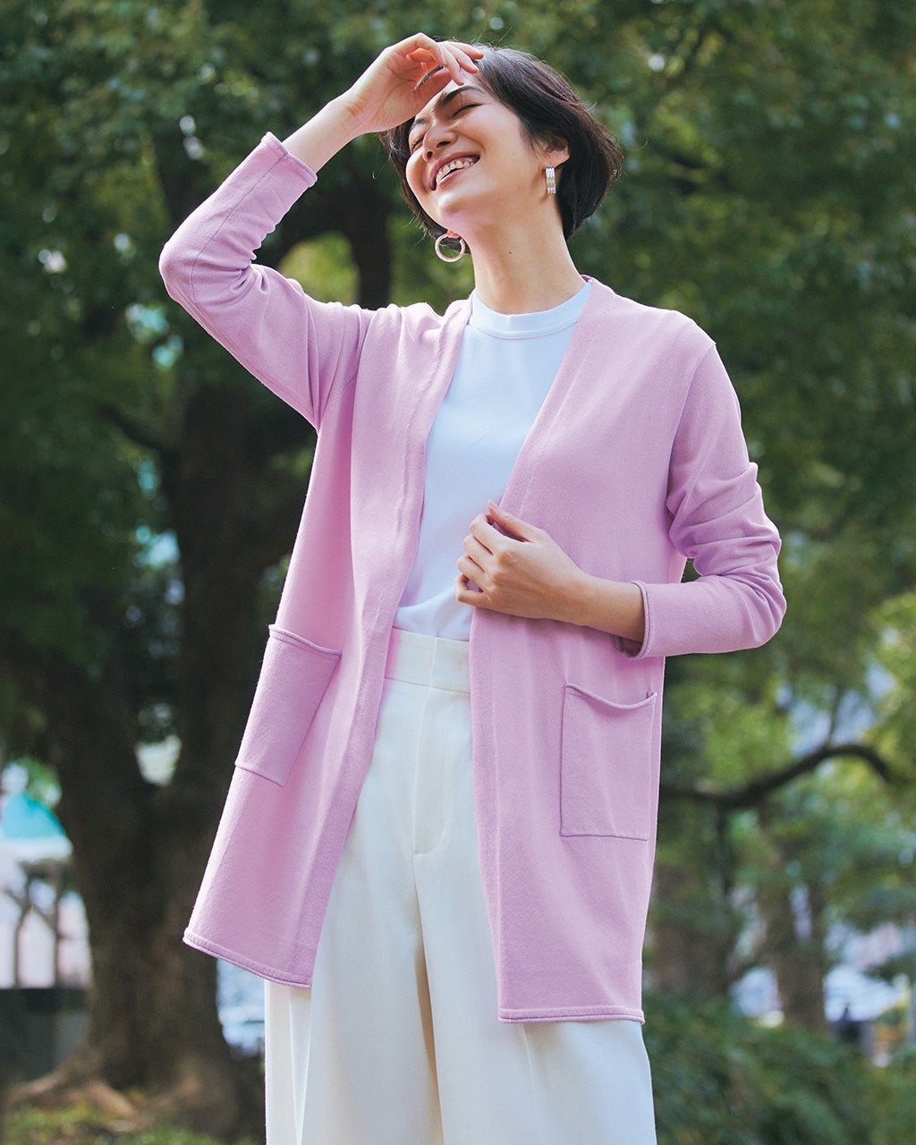 【ドゥクラッセ/DoCLASSE】のUVニット・ラメデザインカーディガン 人気、トレンドファッション・服の通販 founy(ファニー) 　ファッション　Fashion　レディースファッション　Fashion for Women　トップス・カットソー　Cut & Sew Tops　ニット　Knit Tops & Sweaters　カーディガン・羽織り　Layered Style Cardigans　カーディガン　Cardigan, Knitwear　ポケット　Pocket, Pocket Detail　エレガント 上品　Elegant　人気　Popular, Best Seller　 other-1|ID: prp329100004934044 ipo3291000000037032586