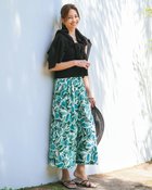 【ドゥクラッセ/DoCLASSE】のUVスラブ・ギャザーワイドパンツ フラワー|ID: prp329100004934068 ipo3291000000037102387