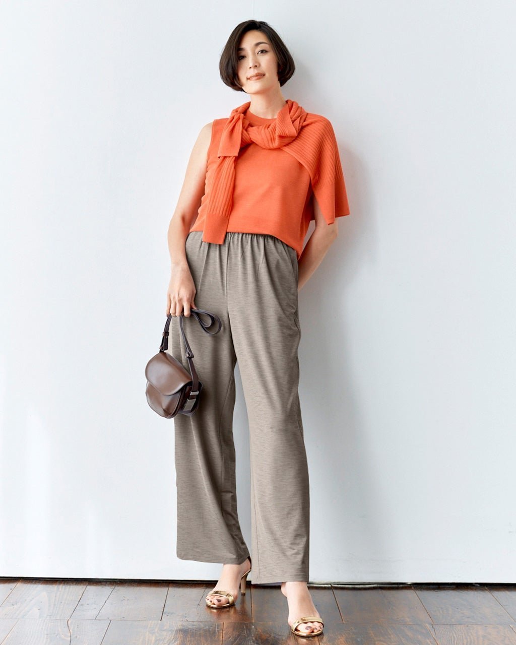 【ドゥクラッセ/DoCLASSE】のUVスラブ・ストレートパンツ/68㎝ 人気、トレンドファッション・服の通販 founy(ファニー) 　ファッション　Fashion　レディースファッション　Fashion for Women　パンツ　Pants & Trousers　ストレート　Straight, Straight Cut　ワイド　Wide, Wide Fit　人気　Popular, Best Seller　ビジネス 仕事 通勤　Business / Work / Commuting　夏　Summer　旅行　Travel　 other-1|ID: prp329100004934091 ipo3291000000037032774