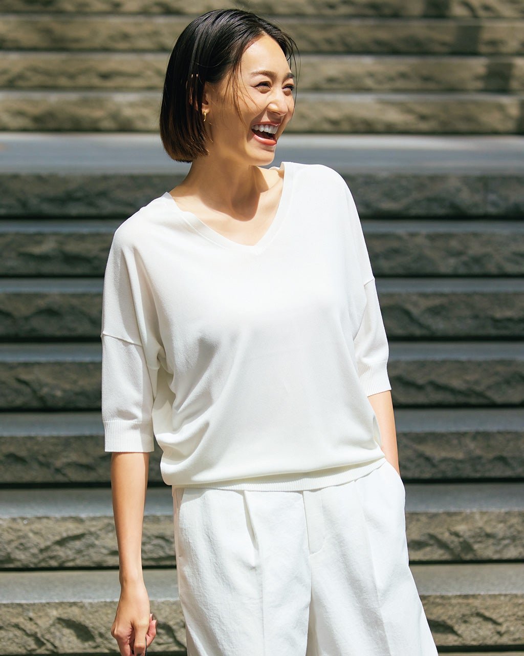 【ドゥクラッセ/DoCLASSE】のハイゲージ・ライトニット/2WAYネック インテリア・キッズ・メンズ・レディースファッション・服の通販 founy(ファニー) 　ファッション　Fashion　レディースファッション　Fashion for Women　トップス・カットソー　Cut & Sew Tops　ニット　Knit Tops & Sweaters　サマー　Summer, Summer Style　セーター　Sweater, Knitwear　エレガント 上品　Elegant　オフホワイト|ID: prp329100004934097 ipo3291000000037032835