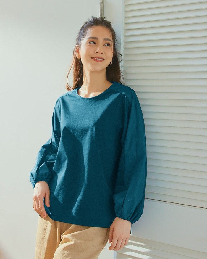 【ドゥクラッセ/DoCLASSE】の異素材デザイン・パフスリーブトップス インテリア・キッズ・メンズ・レディースファッション・服の通販 founy(ファニー) https://founy.com/ ファッション Fashion レディースファッション Fashion for Women トップス・カットソー Cut & Sew Tops シャツ・ブラウス・オフィスカジュアル Elegant Blouses & Button-Ups ロングTシャツ・Tシャツ Longline T-Shirts & Tees カットソー・ベーシックTシャツ Cut-and-Sewn Tops / Stretch Tees & Basics なめらか Smooth, Silky Texture カットソー Cut and Sewn Top ヨーク Yoke, Yoke Design |ID: prp329100004934131 ipo3291000000037098314