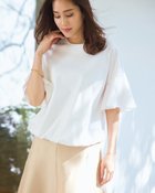 【ドゥクラッセ/DoCLASSE】のスムースコットン・フレア袖プルオーバー オフホワイト|ID: prp329100004934132 ipo3291000000037102440