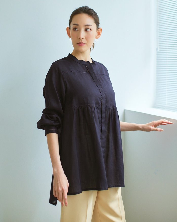 【ドゥクラッセ/DoCLASSE】のシアーラミー・ハシゴレースロングシャツ インテリア・キッズ・メンズ・レディースファッション・服の通販 founy(ファウニー) https://founy.com/ ファッション Fashion レディースファッション Fashion for Women トップス・カットソー Cut & Sew Tops シャツ・ブラウス・オフィスカジュアル Elegant Blouses & Button-Ups エレガント 上品 Elegant チュニック Tunic, Long Top ドレープ Drape, Draping Fabric フロント Front, Front Design |ID: prp329100004934141 ipo3291000000037256930