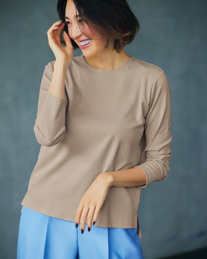 【ドゥクラッセ/DoCLASSE】のスマートクルー/8分袖・ドゥクラッセTシャツ インテリア・キッズ・メンズ・レディースファッション・服の通販 founy(ファニー) https://founy.com/ ファッション Fashion レディースファッション Fashion for Women トップス・カットソー Cut & Sew Tops シャツ・ブラウス・オフィスカジュアル Elegant Blouses & Button-Ups ロングTシャツ・Tシャツ Longline T-Shirts & Tees カットソー・ベーシックTシャツ Cut-and-Sewn Tops / Stretch Tees & Basics インナー Innerwear カットソー Cut and Sewn Top シンプル Simple, Minimal ジャケット Jacket, Outerwear スマート Smart, Elegant ダブル Double, Double-Breasted デニム Denim, Jeans Material 定番 Standard, Basic Item なめらか Smooth, Silky Texture 人気 Popular, Best Seller パール Pearl, Pearl Accent フレア Flare, Flared フロント Front, Front Design ベーシック Basic, Essential 半袖 Short Sleeve, Half Sleeve おすすめ Recommended / Our Picks エレガント 上品 Elegant ビジネス 仕事 通勤 Business / Work / Commuting |ID: prp329100004934192 ipo3291000000037102508