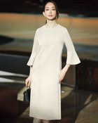 【ドゥクラッセ/DoCLASSE】のダブルクロス・ベルスリーブワンピース アイボリー|ID: prp329100004934282 ipo3291000000037257197