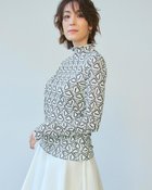 【ドゥクラッセ/DoCLASSE】のシアープリント・ハイネックプルオーバー 幾何柄|ID: prp329100004934292 ipo3291000000037102593