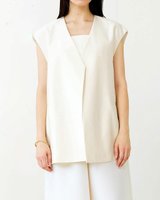 【ドゥクラッセ/DoCLASSE】のシルクウールタフタ・ボクシージレ 人気、トレンドファッション・服の通販 founy(ファニー) ファッション Fashion レディースファッション Fashion for Women アウター Coat / Outerwear Collection レディースジャケット・軽アウター Jackets シルク Silk, 100% Silk シンプル Simple, Minimal ジャケット Jacket, Outerwear ベスト Vest, Waistcoat ボックス Boxy, Box Shape ミックス Mix, Mixed Style エレガント 上品 Elegant |ID:prp329100004934399