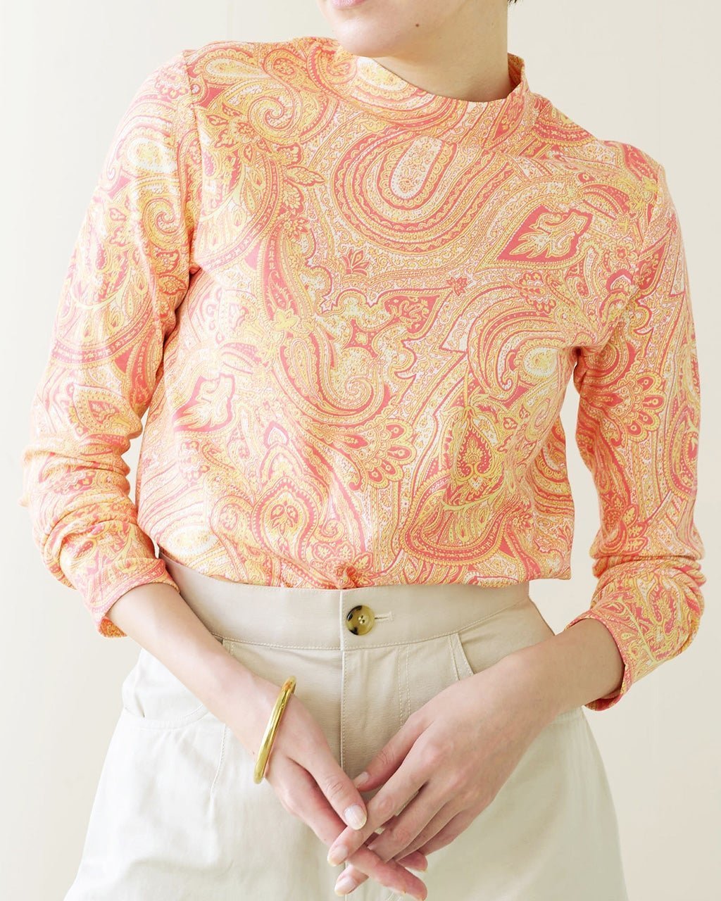 【ドゥクラッセ/DoCLASSE】の超長綿・ハイネック/総柄 インテリア・キッズ・メンズ・レディースファッション・服の通販 founy(ファニー) 　ファッション　Fashion　レディースファッション　Fashion for Women　トップス・カットソー　Cut & Sew Tops　シャツ・ブラウス・オフィスカジュアル　Elegant Blouses & Button-Ups　ロングTシャツ・Tシャツ　Longline T-Shirts & Tees　カットソー・ベーシックTシャツ　Cut-and-Sewn Tops / Stretch Tees & Basics　なめらか　Smooth, Silky Texture　カットソー　Cut and Sewn Top　タートルネック　Turtleneck, High Neck　ハイネック　High Neck, Mock Neck　サーモン・パターン|ID: prp329100004934401 ipo3291000000037033929