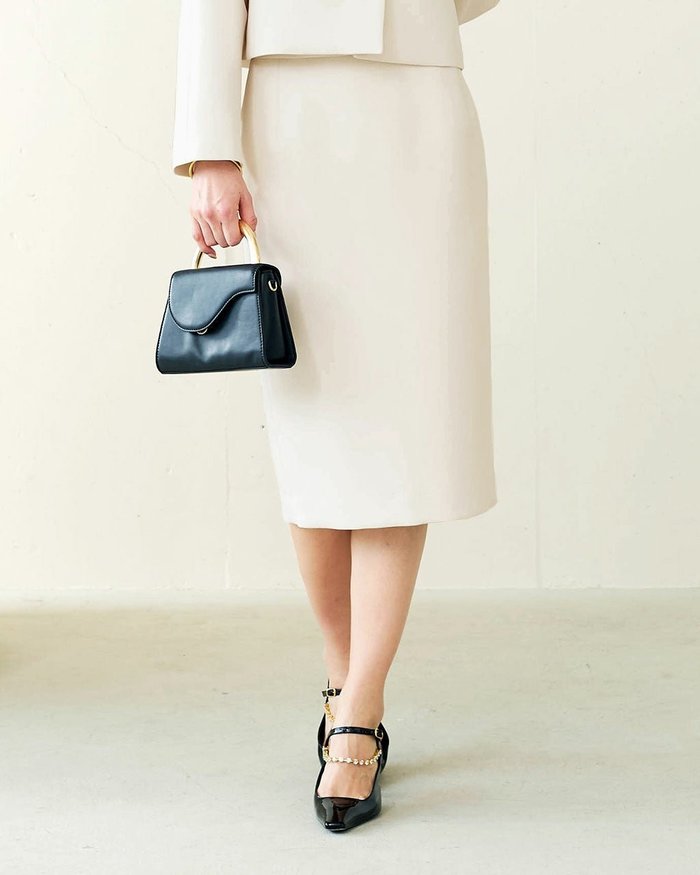 【ドゥクラッセ/DoCLASSE】のマトラッセクロス・ナロースカート インテリア・キッズ・メンズ・レディースファッション・服の通販 founy(ファニー) https://founy.com/ ファッション Fashion レディースファッション Fashion for Women スカート Skirts おすすめ Recommended / Our Picks オケージョン Occasion Wear シンプル Simple, Minimal ジャケット Jacket, Outerwear ストレッチ Stretch, Stretchy Fabric セットアップ Set-Up, Coordinated Outfit ビジネス 仕事 通勤 Business / Work / Commuting |ID: prp329100004934402 ipo3291000000037098504