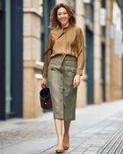 【ドゥクラッセ/DoCLASSE】のキュプラ混シャンブレー・ボウタイブラウス ライトキャメル|ID: prp329100004934406 ipo3291000000037102739