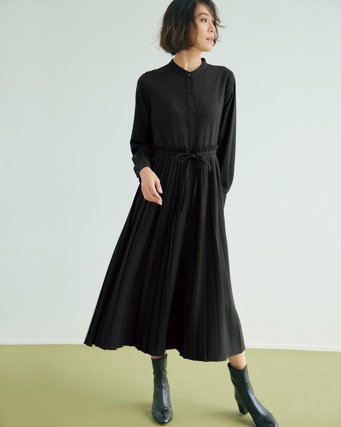 【ドゥクラッセ/DoCLASSE】のサキソニー風・切替プリーツワンピース インテリア・キッズ・メンズ・レディースファッション・服の通販 founy(ファウニー) https://founy.com/ ファッション Fashion レディースファッション Fashion for Women ワンピース Dresses アクセサリー Fashion Accessories プリーツ Pleats, Pleated 切替 Switching, Contrast Panel |ID: prp329100004934410 ipo3291000000037257496