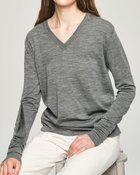 【ドゥクラッセ/DoCLASSE】のスーパーファインメリノ・ニュアンスVネック グレー|ID: prp329100004934432 ipo3291000000037034034