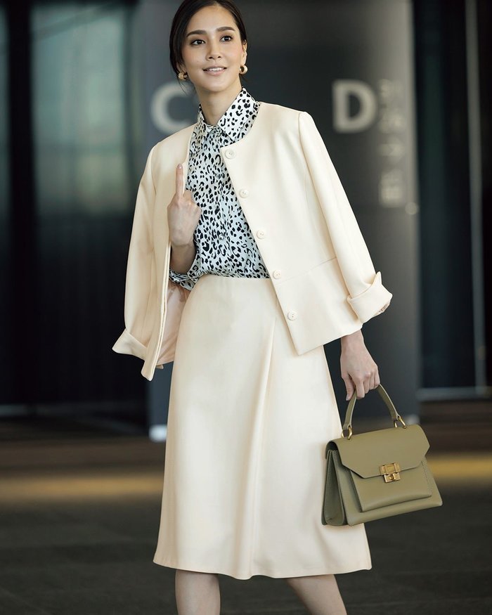 【ドゥクラッセ/DoCLASSE】の二重織りカルゼ・フレアスカート インテリア・キッズ・メンズ・レディースファッション・服の通販 founy(ファニー) https://founy.com/ ファッション Fashion レディースファッション Fashion for Women スカート Skirts Aライン・フレアスカート A-Line & Flared Skirts スーツ Suit, Formalwear タイトスカート Pencil Skirt, Tight Skirt フォルム Silhouette, Form フレア Flare, Flared エレガント 上品 Elegant 台形 A-Line, Trapezoid Shape |ID: prp329100004934489 ipo3291000000037102889