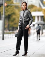 【ドゥクラッセ/DoCLASSE】のコットン混サテン・テーパードパンツ 人気、トレンドファッション・服の通販 founy(ファニー) ファッション Fashion レディースファッション Fashion for Women パンツ Pants & Trousers なめらか Smooth, Silky Texture サテン Satin, Glossy Fabric ストレッチ Stretch, Stretchy Fabric トレンド Trend, Trending Now ワーク Workwear, Utility Style エレガント 上品 Elegant |ID:prp329100004934514