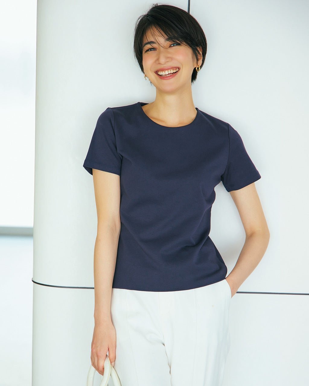 【ドゥクラッセ/DoCLASSE】のクルーネック/半袖・ドゥクラッセTシャツ 人気、トレンドファッション・服の通販 founy(ファニー) 　ファッション　Fashion　レディースファッション　Fashion for Women　トップス・カットソー　Cut & Sew Tops　シャツ・ブラウス・オフィスカジュアル　Elegant Blouses & Button-Ups　ロングTシャツ・Tシャツ　Longline T-Shirts & Tees　カットソー・ベーシックTシャツ　Cut-and-Sewn Tops / Stretch Tees & Basics　インナー　Innerwear　カットソー　Cut and Sewn Top　シンプル　Simple, Minimal　ジャケット　Jacket, Outerwear　デニム　Denim, Jeans Material　定番　Standard, Basic Item　なめらか　Smooth, Silky Texture　パール　Pearl, Pearl Accent　ベーシック　Basic, Essential　半袖　Short Sleeve, Half Sleeve　おすすめ　Recommended / Our Picks　ビジネス 仕事 通勤　Business / Work / Commuting　 other-1|ID: prp329100004934584 ipo3291000000037034642