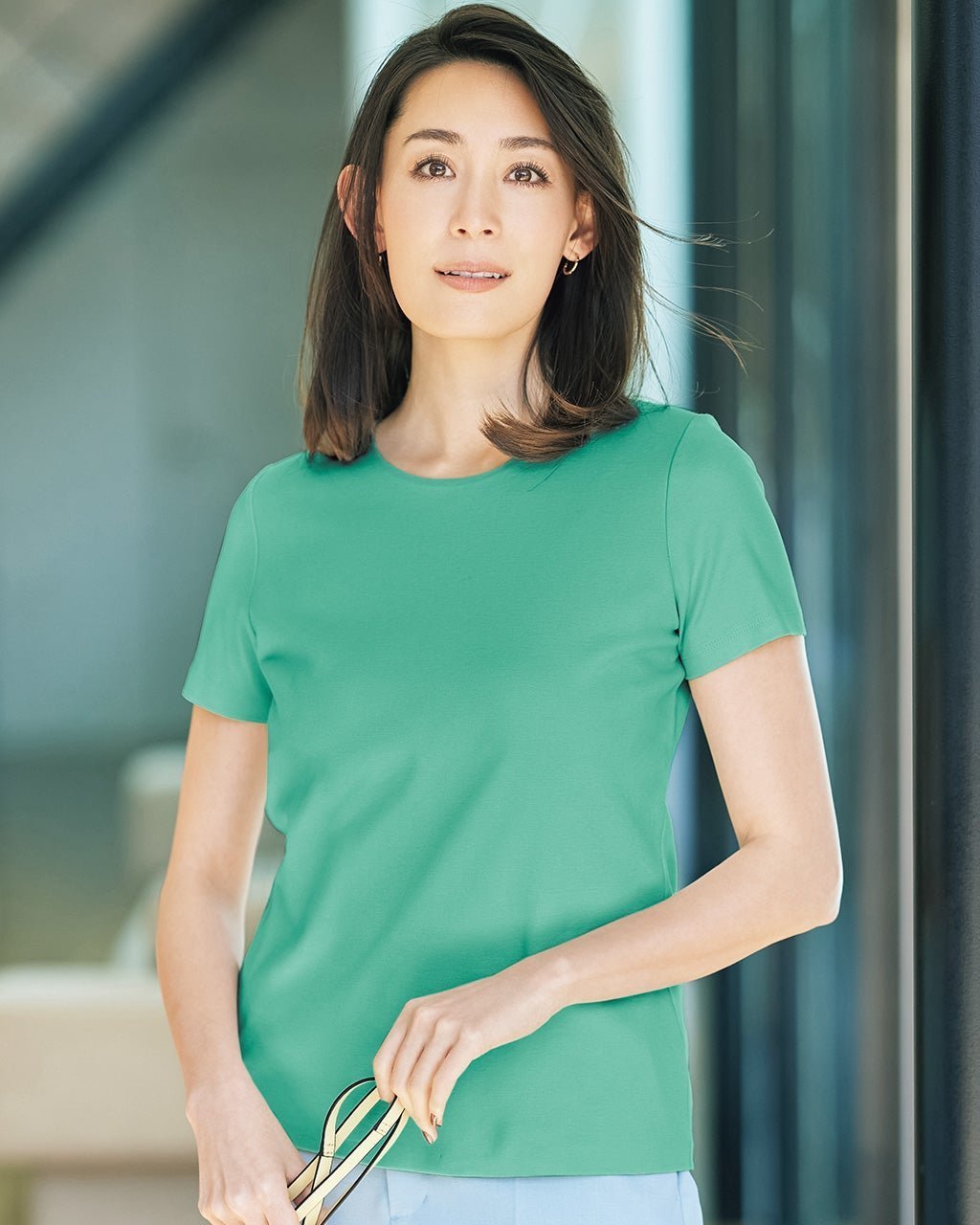 【ドゥクラッセ/DoCLASSE】のクルーネック/半袖・ドゥクラッセTシャツ インテリア・キッズ・メンズ・レディースファッション・服の通販 founy(ファニー) 　ファッション　Fashion　レディースファッション　Fashion for Women　トップス・カットソー　Cut & Sew Tops　シャツ・ブラウス・オフィスカジュアル　Elegant Blouses & Button-Ups　ロングTシャツ・Tシャツ　Longline T-Shirts & Tees　カットソー・ベーシックTシャツ　Cut-and-Sewn Tops / Stretch Tees & Basics　インナー　Innerwear　カットソー　Cut and Sewn Top　シンプル　Simple, Minimal　ジャケット　Jacket, Outerwear　デニム　Denim, Jeans Material　定番　Standard, Basic Item　なめらか　Smooth, Silky Texture　パール　Pearl, Pearl Accent　ベーシック　Basic, Essential　半袖　Short Sleeve, Half Sleeve　おすすめ　Recommended / Our Picks　ビジネス 仕事 通勤　Business / Work / Commuting　ライトグリーン|ID: prp329100004934584 ipo3291000000037034644