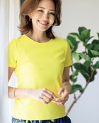 【ドゥクラッセ/DoCLASSE】のクルーネック/半袖・ドゥクラッセTシャツ 人気、トレンドファッション・服の通販 founy(ファニー) ファッション Fashion レディースファッション Fashion for Women トップス・カットソー Cut & Sew Tops シャツ・ブラウス・オフィスカジュアル Elegant Blouses & Button-Ups ロングTシャツ・Tシャツ Longline T-Shirts & Tees カットソー・ベーシックTシャツ Cut-and-Sewn Tops / Stretch Tees & Basics インナー Innerwear カットソー Cut and Sewn Top シンプル Simple, Minimal ジャケット Jacket, Outerwear デニム Denim, Jeans Material 定番 Standard, Basic Item なめらか Smooth, Silky Texture パール Pearl, Pearl Accent ベーシック Basic, Essential 半袖 Short Sleeve, Half Sleeve おすすめ Recommended / Our Picks ビジネス 仕事 通勤 Business / Work / Commuting thumbnail アップルイエロー|ID: prp329100004934584 ipo3291000000037034649