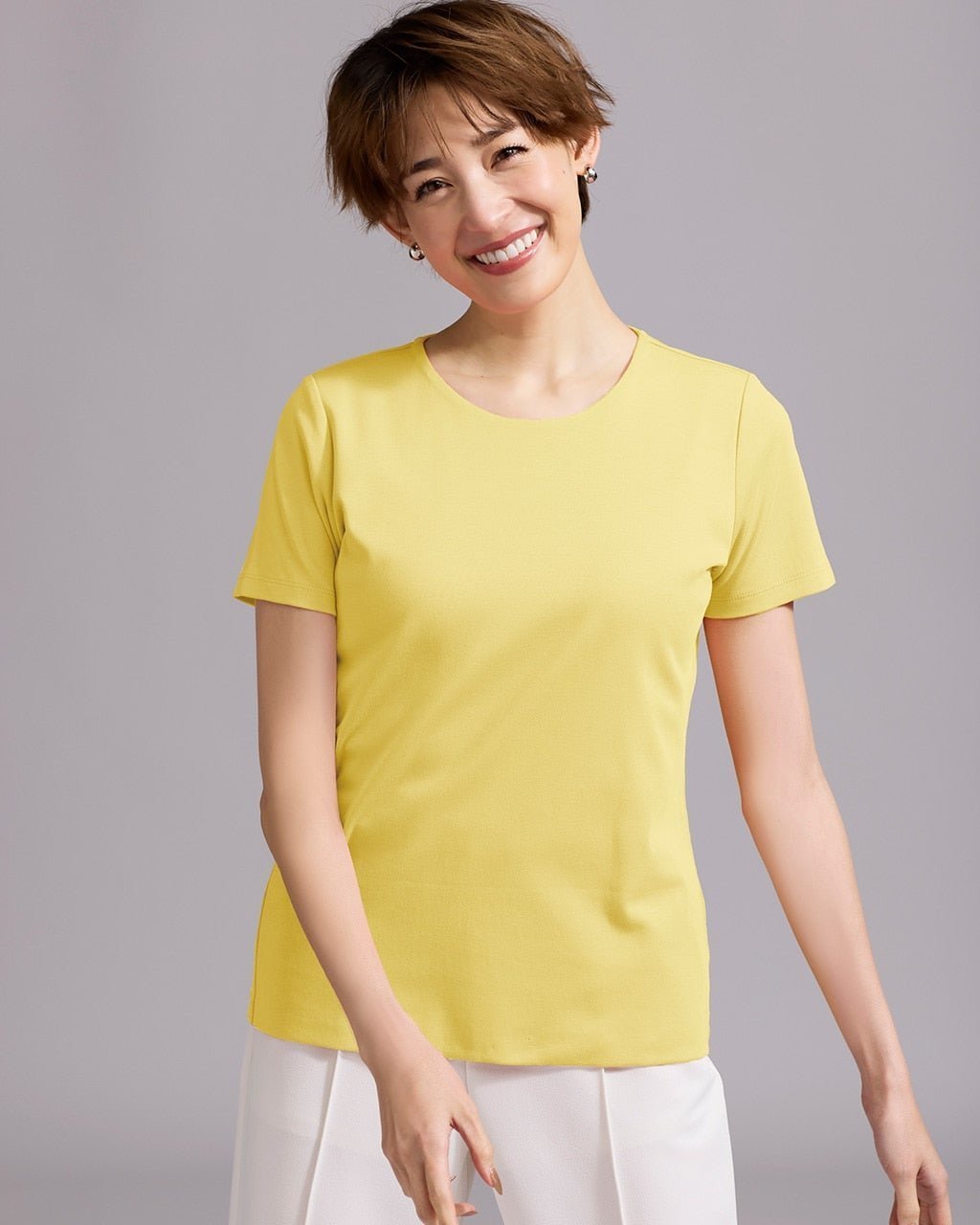 【ドゥクラッセ/DoCLASSE】のクルーネック/半袖・ドゥクラッセTシャツ インテリア・キッズ・メンズ・レディースファッション・服の通販 founy(ファニー) 　ファッション　Fashion　レディースファッション　Fashion for Women　トップス・カットソー　Cut & Sew Tops　シャツ・ブラウス・オフィスカジュアル　Elegant Blouses & Button-Ups　ロングTシャツ・Tシャツ　Longline T-Shirts & Tees　カットソー・ベーシックTシャツ　Cut-and-Sewn Tops / Stretch Tees & Basics　インナー　Innerwear　カットソー　Cut and Sewn Top　シンプル　Simple, Minimal　ジャケット　Jacket, Outerwear　デニム　Denim, Jeans Material　定番　Standard, Basic Item　なめらか　Smooth, Silky Texture　パール　Pearl, Pearl Accent　ベーシック　Basic, Essential　半袖　Short Sleeve, Half Sleeve　おすすめ　Recommended / Our Picks　ビジネス 仕事 通勤　Business / Work / Commuting　イエロー|ID: prp329100004934584 ipo3291000000037034654