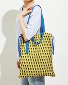 【ドゥクラッセ/DoCLASSE】のプリント柄・2WAYビッグバッグ イエロー|ID: prp329100004934631 ipo3291000000037103153