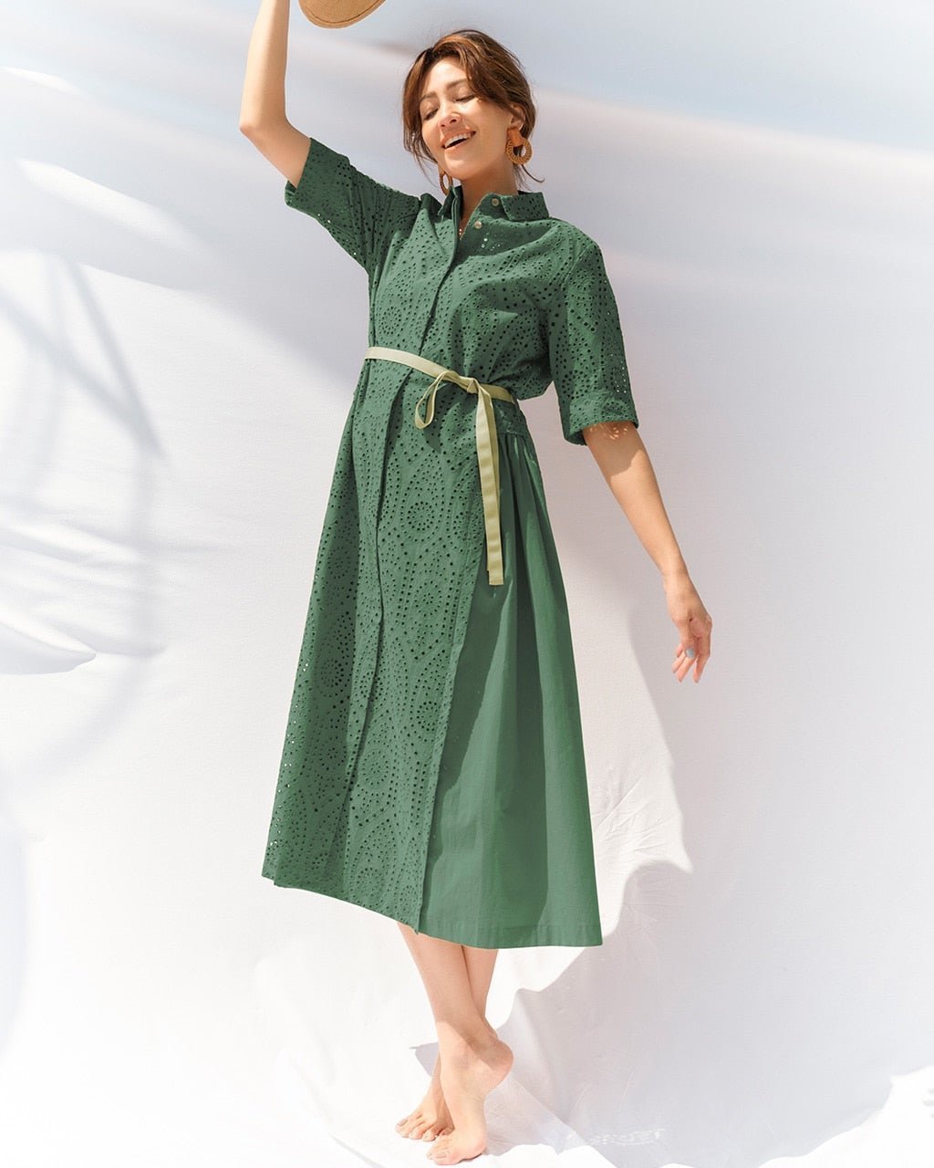 【ドゥクラッセ/DoCLASSE】のカットワークレース・サイド切替ワンピース インテリア・キッズ・メンズ・レディースファッション・服の通販 founy(ファニー) 　ファッション　Fashion　レディースファッション　Fashion for Women　ワンピース　Dresses　インナー　Innerwear　セットアップ　Set-Up, Coordinated Outfit　ドレス　Dress, One-Piece　レース　Lace, Lace Fabric　切替　Switching, Contrast Panel　無地　Plain, Solid Color　オリーブ|ID: prp329100004934682 ipo3291000000037035049