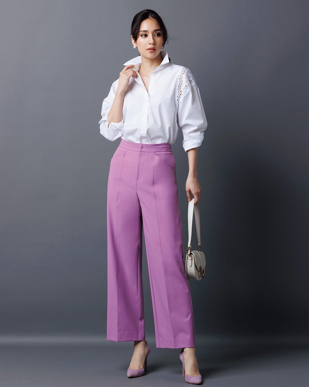 【ドゥクラッセ/DoCLASSE】の4WAYストレッチ・立体セミワイドパンツ 人気、トレンドファッション・服の通販 founy(ファニー) 　ファッション　Fashion　レディースファッション　Fashion for Women　パンツ　Pants & Trousers　カッティング　Cutting Detail　ストレッチ　Stretch, Stretchy Fabric　スポーティ　Sporty, Casual Athletic　センター　Center, Center Line　ダブル　Double, Double-Breasted　バランス　Balance, Style Balance　ポケット　Pocket, Pocket Detail　モダン　Modern, Contemporary　ワイド　Wide, Wide Fit　エレガント 上品　Elegant　切替　Switching, Contrast Panel　 other-1|ID: prp329100004934697 ipo3291000000037035097