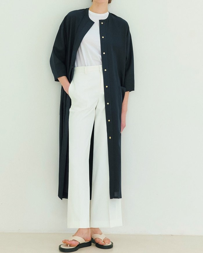 【ドゥクラッセ/DoCLASSE】の塩縮コットン・ コートワンピース インテリア・キッズ・メンズ・レディースファッション・服の通販 founy(ファウニー) https://founy.com/ ファッション Fashion レディースファッション Fashion for Women アウター Coat / Outerwear Collection コート・ロングコート・ピーコート Long Coats, Peacoats & More エレガント 上品 Elegant ギャザー Gathered, Ruffled 今季 This Season, Current Season シンプル Simple, Minimal スカーフ Scarf, Neckwear ストレッチ Stretch, Stretchy Fabric トレンド Trend, Trending Now ノースリーブ Sleeveless, No-Sleeve フレア Flare, Flared マニッシュ Mannish, Boyish リボン Ribbon, Bow リラックス Relax, Relaxed Fit ワイド Wide, Wide Fit 旅行 Travel |ID: prp329100004934708 ipo3291000000037258065