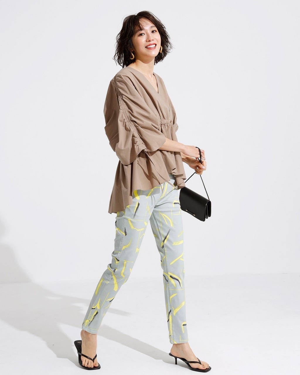 【ドゥクラッセ/DoCLASSE】のミラクルストレッチ・スリムストレート/72cm インテリア・キッズ・メンズ・レディースファッション・服の通販 founy(ファニー) 　ファッション　Fashion　レディースファッション　Fashion for Women　パンツ　Pants & Trousers　ストレッチ　Stretch, Stretchy Fabric　ストレート　Straight, Straight Cut　ポケット　Pocket, Pocket Detail　ヨガ　Yoga, Yoga Wear　ループ　Loop, Loop Knit　人気　Popular, Best Seller　グレーパターン|ID: prp329100004934730 ipo3291000000037035209