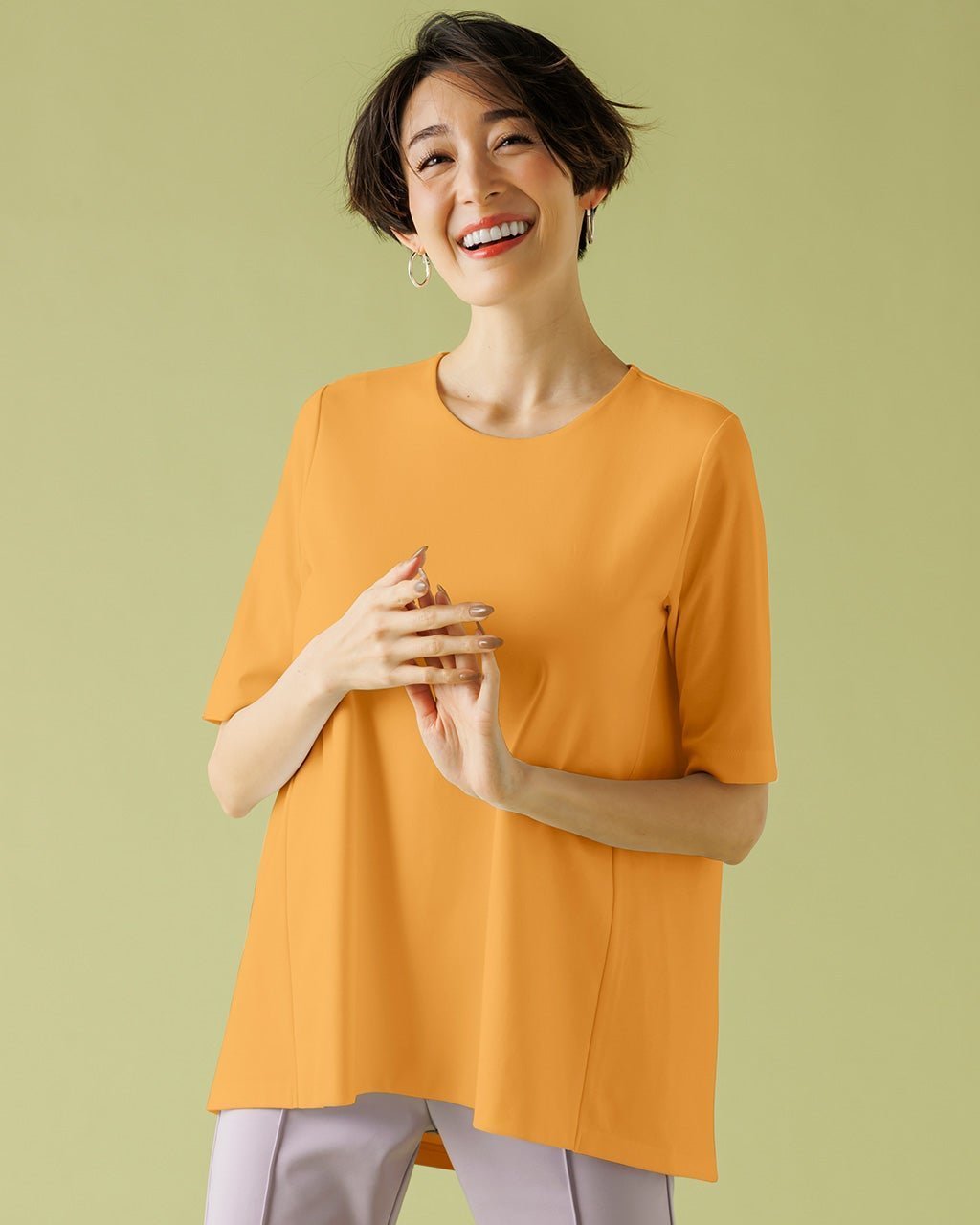 【ドゥクラッセ/DoCLASSE】のバックギャザー/5分袖・ドゥクラッセTシャツ インテリア・キッズ・メンズ・レディースファッション・服の通販 founy(ファニー) 　ファッション　Fashion　レディースファッション　Fashion for Women　トップス・カットソー　Cut & Sew Tops　シャツ・ブラウス・オフィスカジュアル　Elegant Blouses & Button-Ups　ロングTシャツ・Tシャツ　Longline T-Shirts & Tees　カットソー・ベーシックTシャツ　Cut-and-Sewn Tops / Stretch Tees & Basics　インナー　Innerwear　春　Spring　カットソー　Cut and Sewn Top　ギャザー　Gathered, Ruffled　ジャケット　Jacket, Outerwear　人気　Popular, Best Seller　冬　Winter / This Winter　ライトオレンジ|ID: prp329100004934745 ipo3291000000037035265