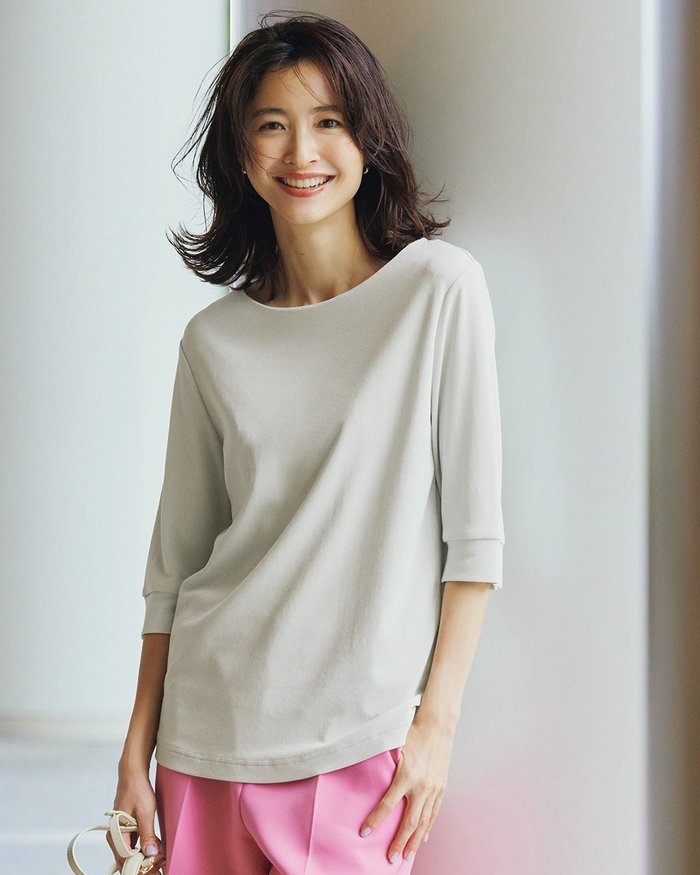 【ドゥクラッセ/DoCLASSE】のハイカウントコットン・ボートネック/7分袖 インテリア・キッズ・メンズ・レディースファッション・服の通販 founy(ファニー) https://founy.com/ ファッション Fashion レディースファッション Fashion for Women トップス・カットソー Cut & Sew Tops カットソー・ベーシックTシャツ Cut-and-Sewn Tops / Stretch Tees & Basics インナー Innerwear カットソー Cut and Sewn Top シンプル Simple, Minimal ジャケット Jacket, Outerwear なめらか Smooth, Silky Texture |ID: prp329100004934752 ipo3291000000037094329